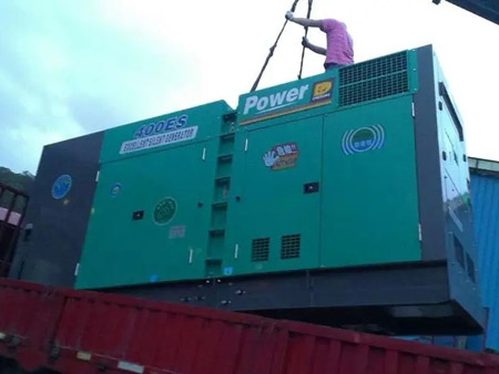 弥勒柴油发电机组转速不稳定时，如何对发动机进行维护？