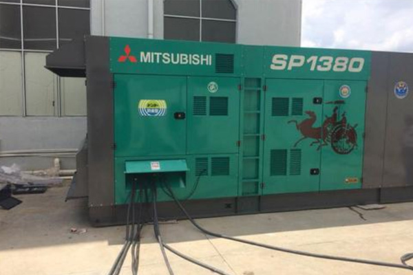 弥勒为什么有些柴油发电机组的输出电压可以调节？