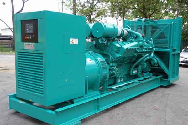 弥勒柴油发电机组电压不稳定怎样维修？