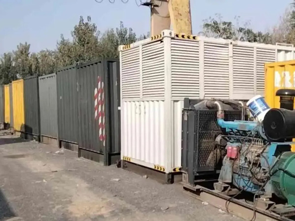 弥勒200KW柴油发电机机组每小时油耗是多少？